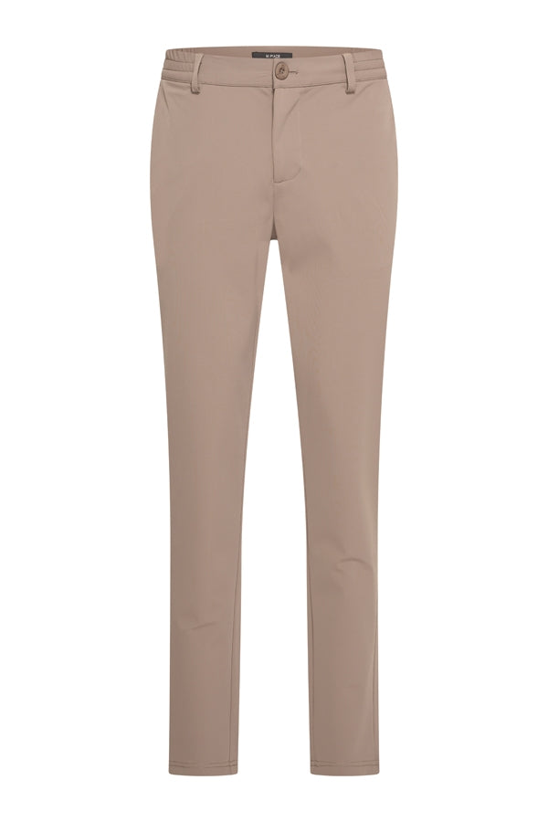 Trousers (L32) Desert Taupe