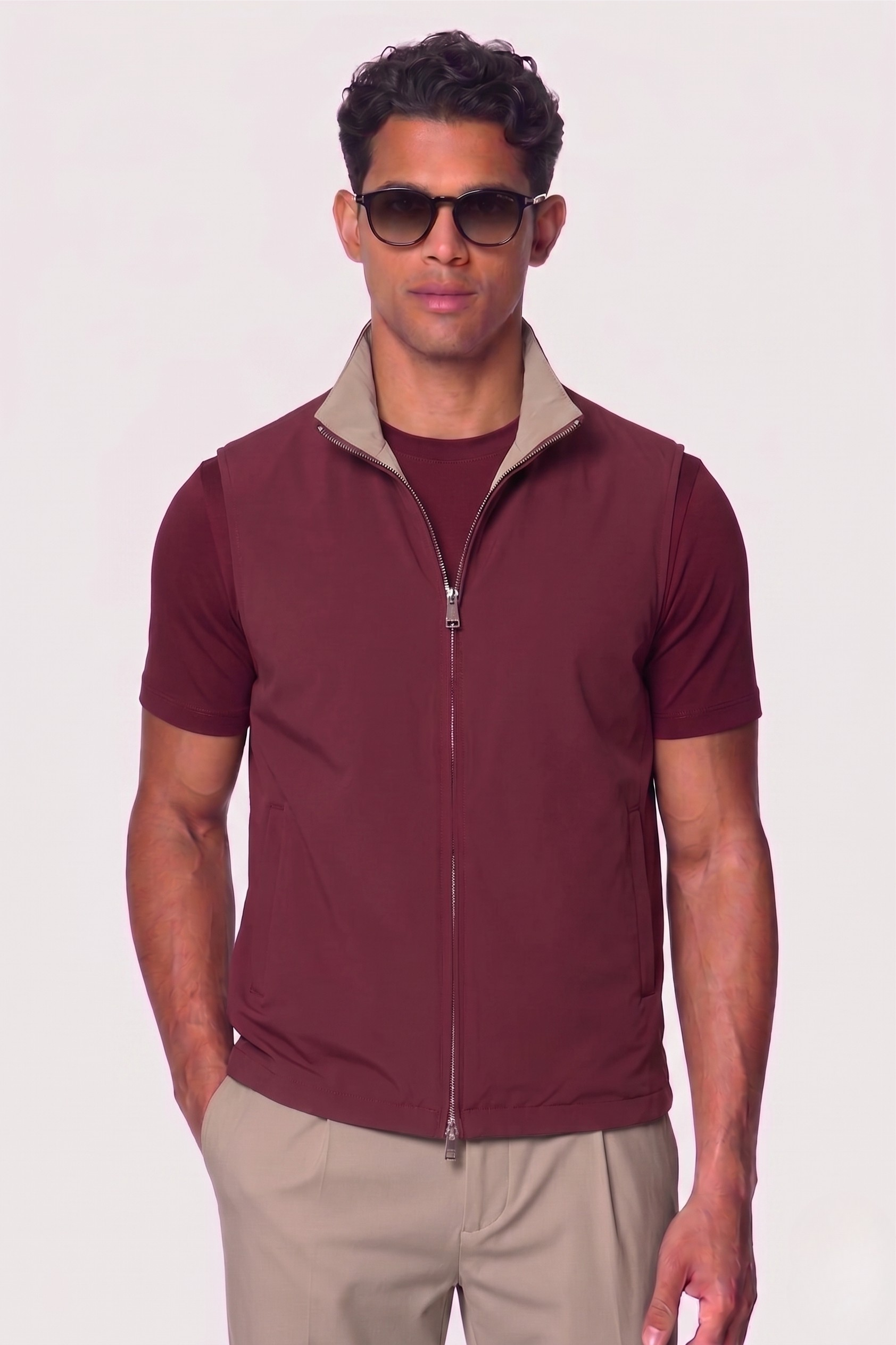 Reversible Gilet – Cherry Red x Desert Taupe
